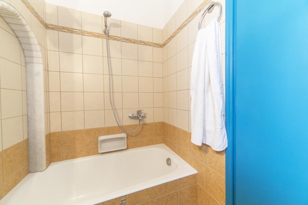 Astra Apartments Agios Prokopios  Værelse billede