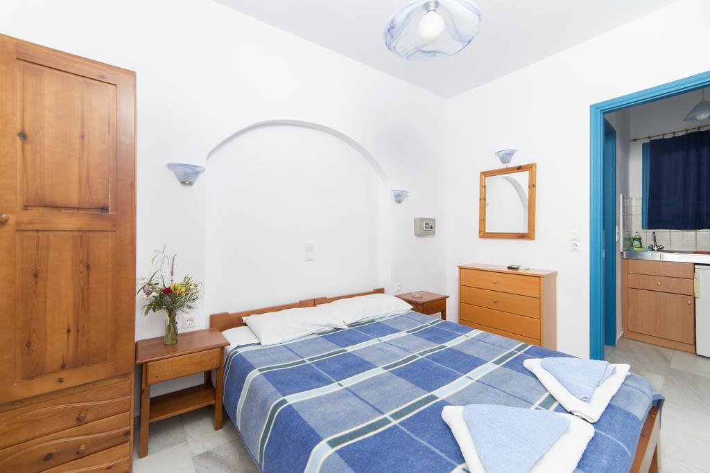 Astra Apartments Agios Prokopios  Værelse billede